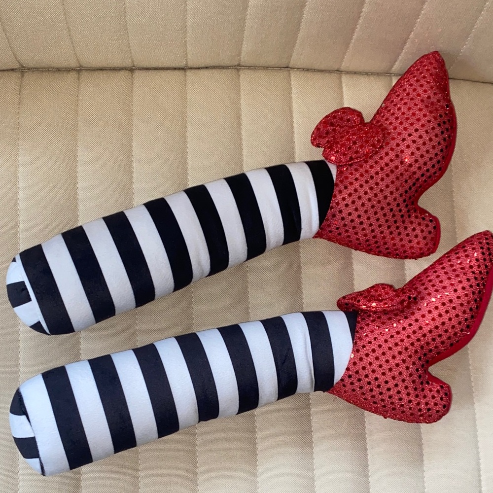 NWOT Wizard of Oz Striped Witch Legs Ruby Slippers Prop